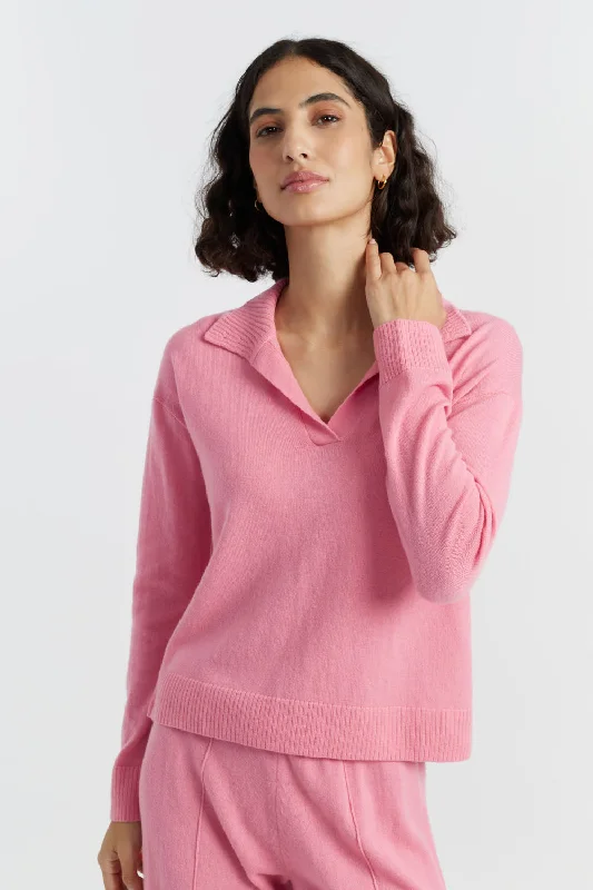Pink Wool-Cashmere Collared Sweater Artistic Women's Hand - painted