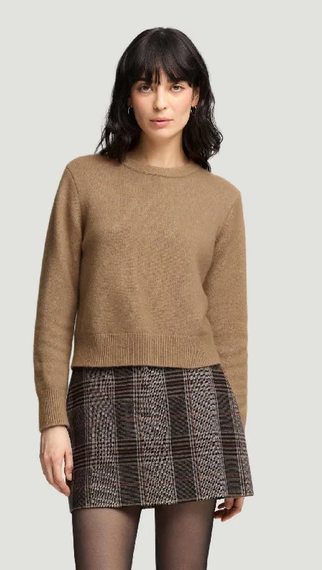 Shrunken Crewneck in Luxe Yarn | Camel Country