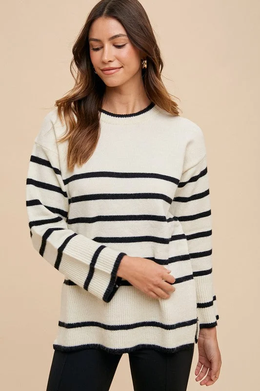 Audrey Loose Fit Block Sweater Dapper Women's Bow - adorned
