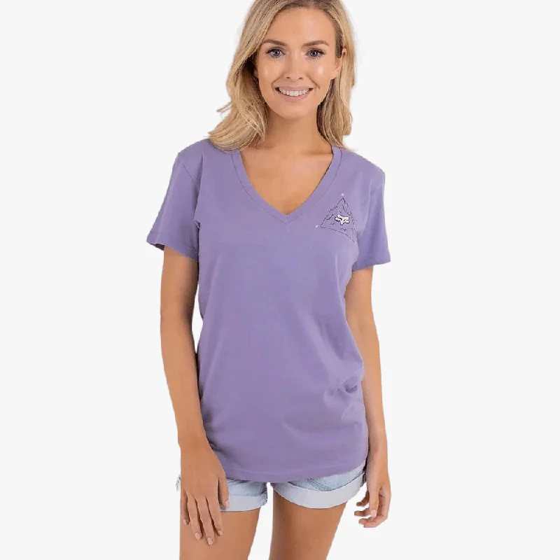 Fox Womens Still In V Neck Short Sleeve Tee Lilac Modern Women's 