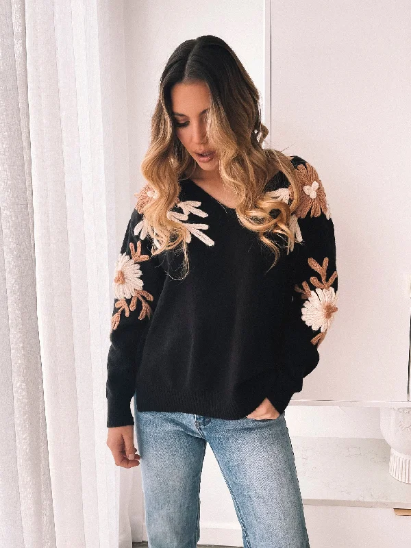 Leocadia Knit - Black Floral Elegant Women's 