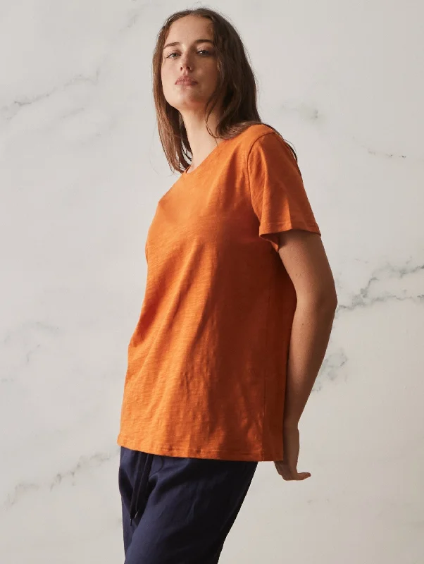 Nella Tee - Rust Modern Women's 