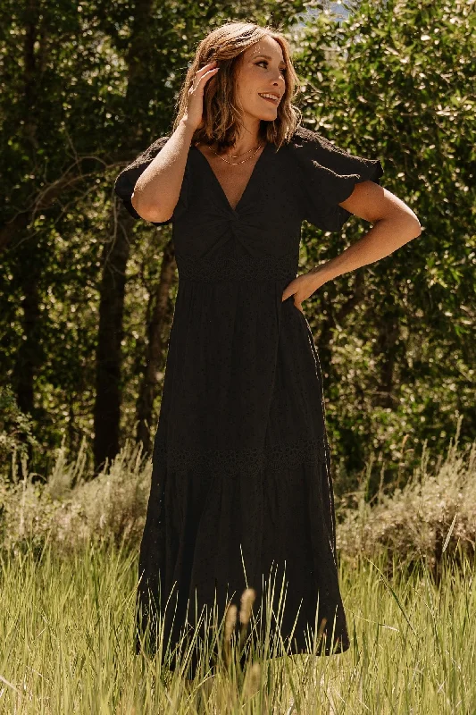 Jackie Eyelet Maxi Dress | Black