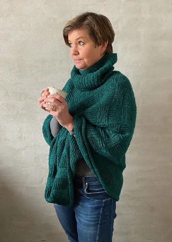 Viva poncho by Hanne Falkenberg, No 20 Knitting kit Casual Women's Loose - fitting