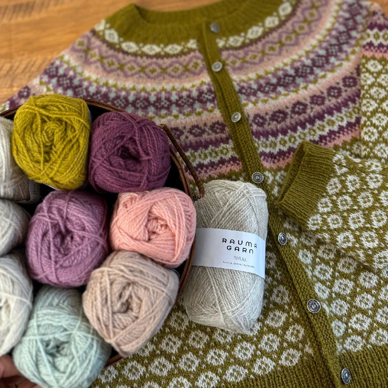 Agnes Kofta (Cardigan) by Kristin Wiola Ødegård in Finullgarn Casual Women's Loose - fitting