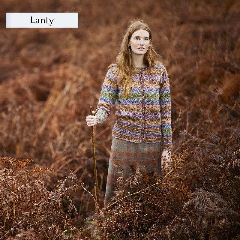Lanty Yarn Set in Marie Wallin's British Breeds from WESTMORLAND Classic Women's Pin - striped