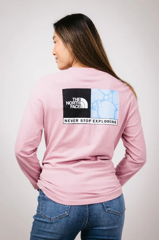 The North Face Suspended Long Sleeve T-Shirt for Women in Mauve | NF0A8B08-1MI Polished Women's Silk The North Face Suspended Long Sleeve T-Shirt for Women in Mauve | NF0A8B08-1MI Polished Women's Silk