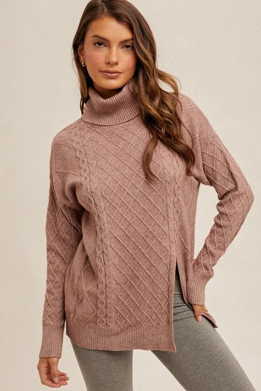 Keira Spilt Hem Turtle Neck Sweater Classic Women's Pin - striped