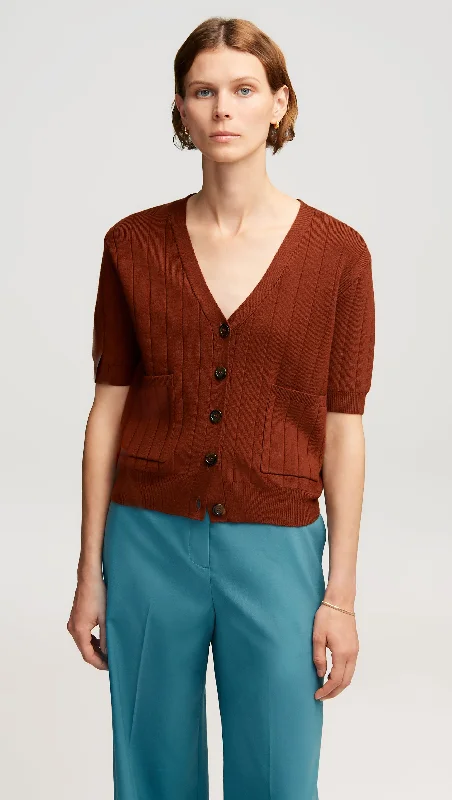 Everyday Shortsleeve Cardigan in Merino Wool | Currant Hip Women's Urban