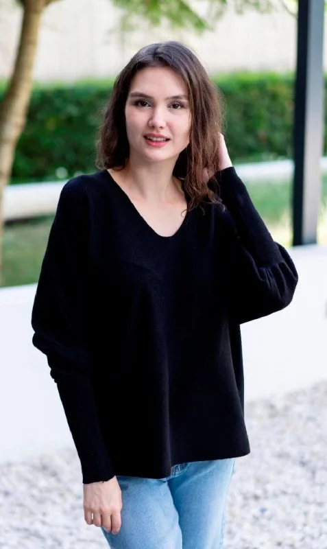 Follow Me Black Knit Bold Women's Statement