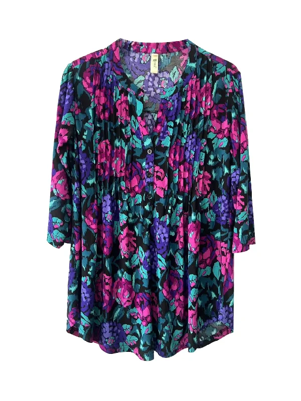 La Cera Plus Size Pleat Front Top Refined Women's Velvet