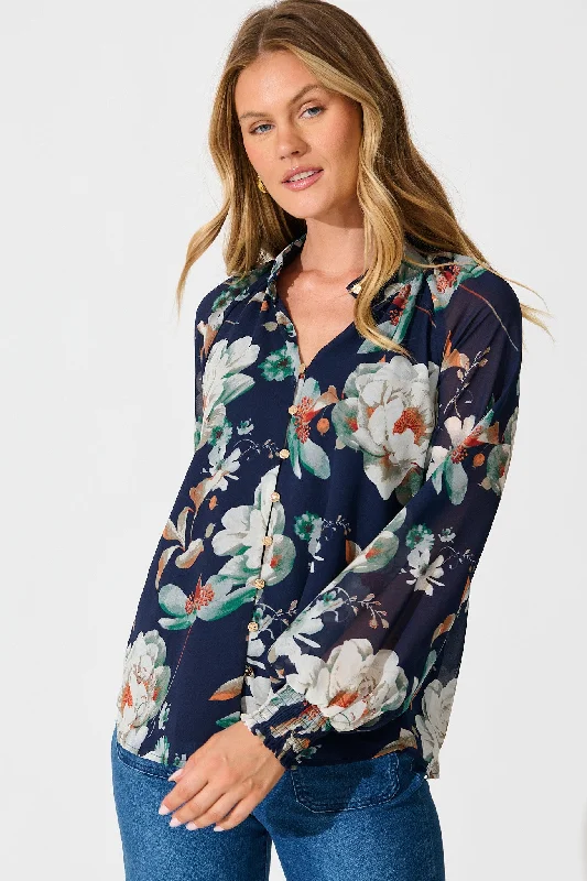 Brielle Top in Navy Floral French