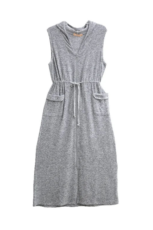 The Sleeveless Long Zip Hoodie - Plus Size Relaxed Women's Beachy